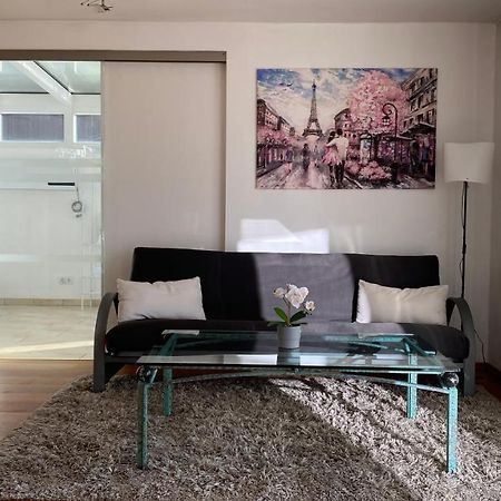 Fewo Luxus Wohnung Im Eigenen Ferienhaus, 120 Qm, Naehe Regensburg Mit Balkon, Terrasse & Garten, Gute Zuganbindung Laber Eksteriør billede