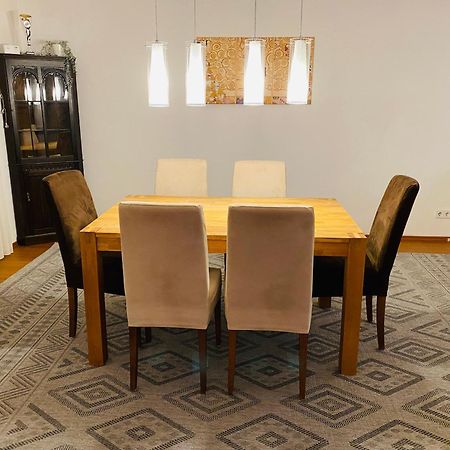 Fewo Luxus Wohnung Im Eigenen Ferienhaus, 120 Qm, Naehe Regensburg Mit Balkon, Terrasse & Garten, Gute Zuganbindung Laber Eksteriør billede
