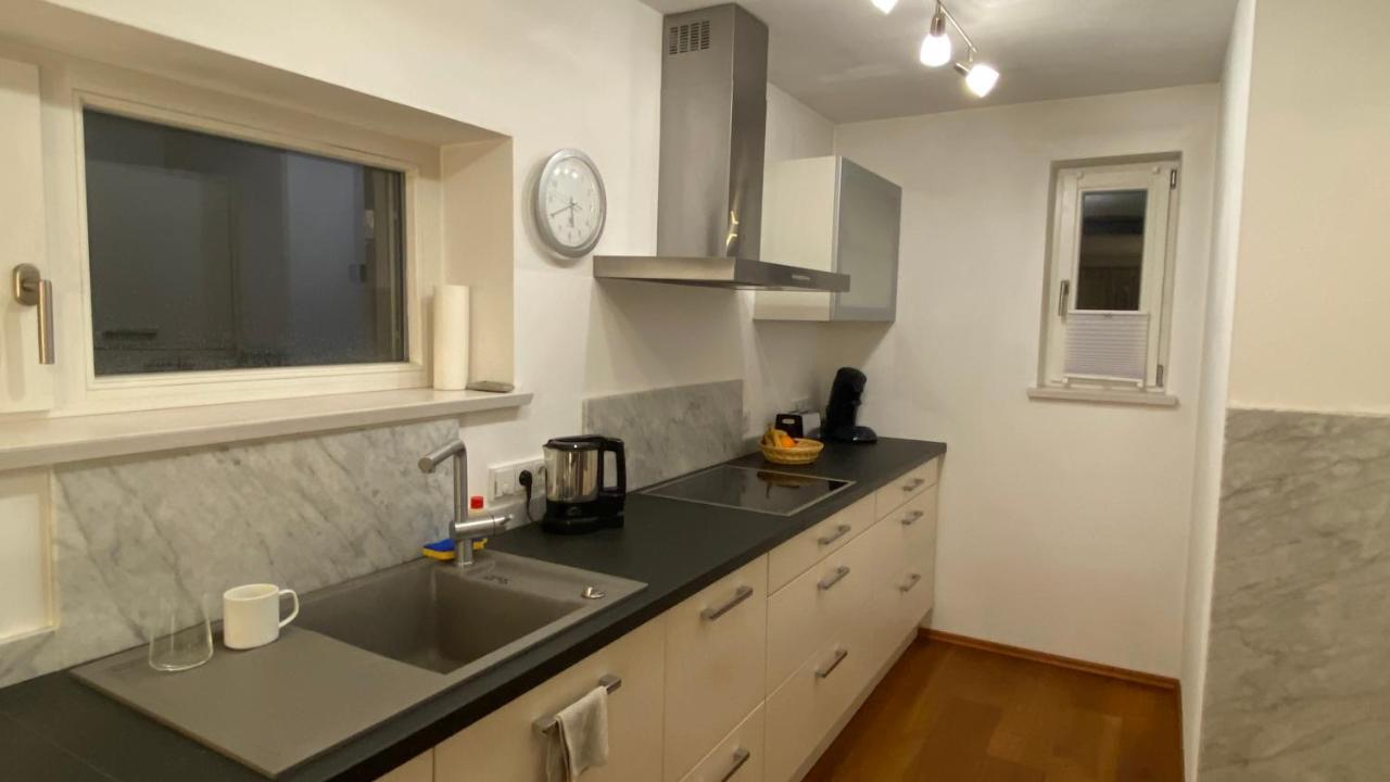 Fewo Luxus Wohnung Im Eigenen Ferienhaus, 120 Qm, Naehe Regensburg Mit Balkon, Terrasse & Garten, Gute Zuganbindung Laber Eksteriør billede