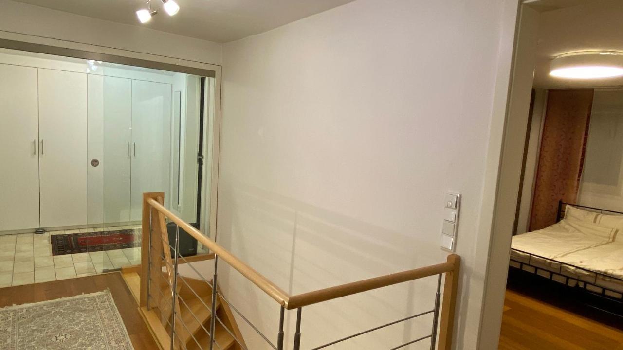 Fewo Luxus Wohnung Im Eigenen Ferienhaus, 120 Qm, Naehe Regensburg Mit Balkon, Terrasse & Garten, Gute Zuganbindung Laber Eksteriør billede