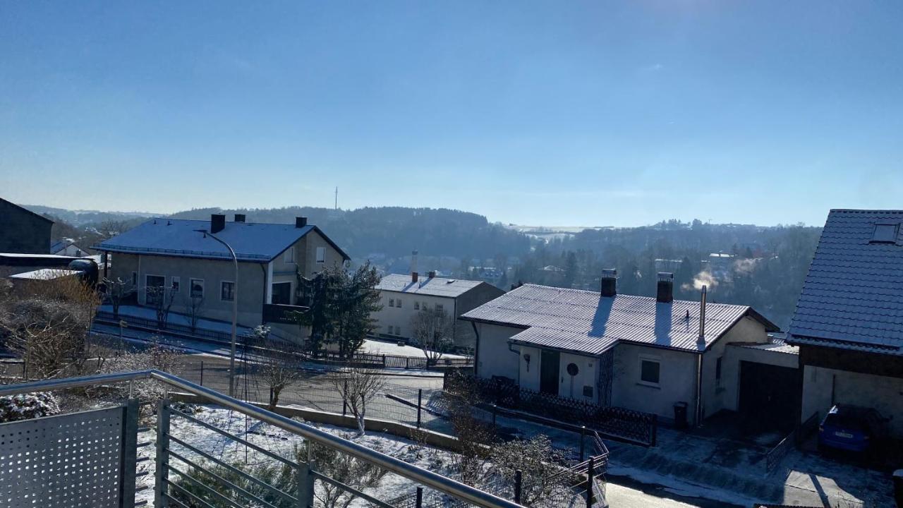Fewo Luxus Wohnung Im Eigenen Ferienhaus, 120 Qm, Naehe Regensburg Mit Balkon, Terrasse & Garten, Gute Zuganbindung Laber Eksteriør billede