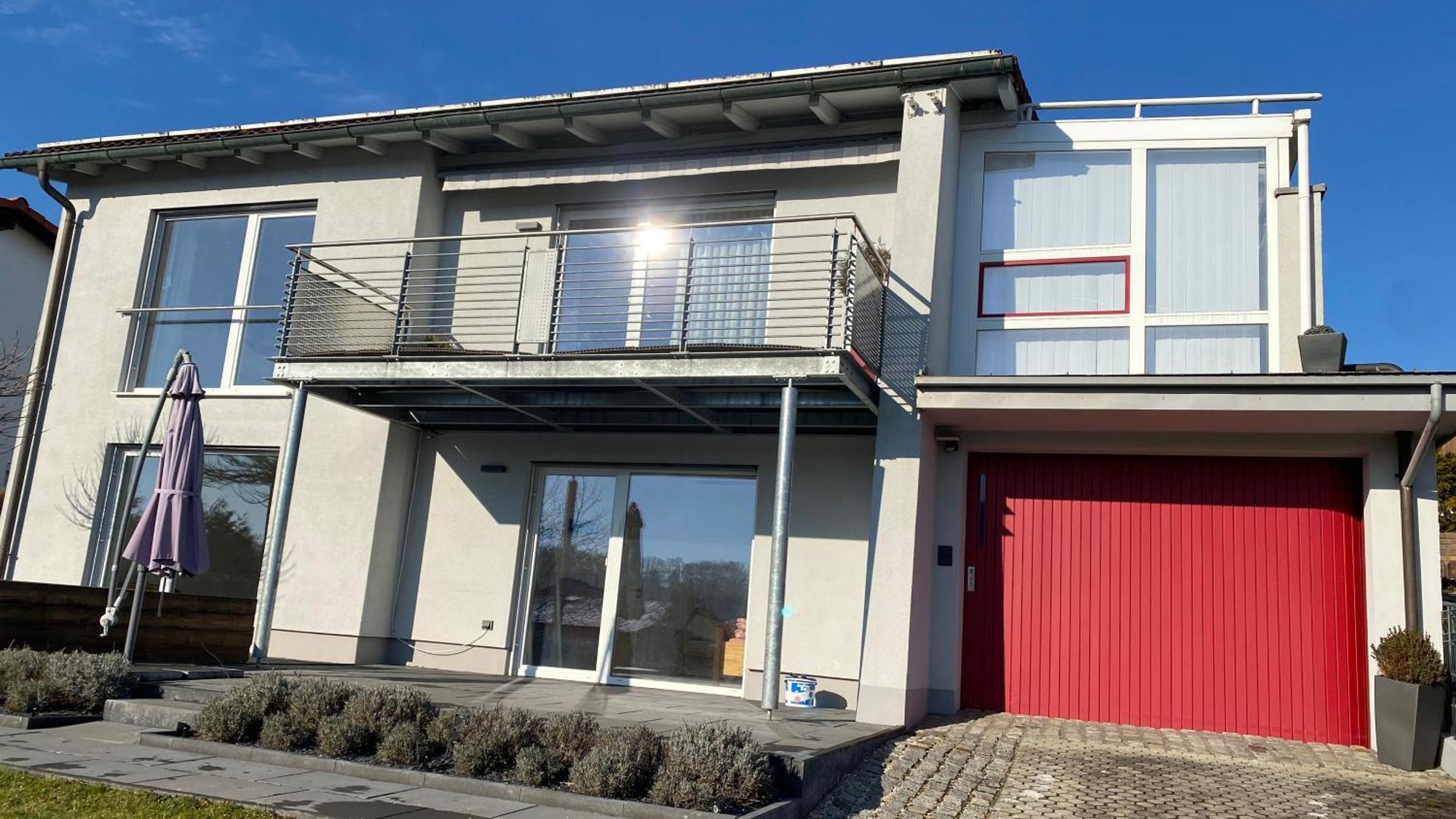 Fewo Luxus Wohnung Im Eigenen Ferienhaus, 120 Qm, Naehe Regensburg Mit Balkon, Terrasse & Garten, Gute Zuganbindung Laber Eksteriør billede